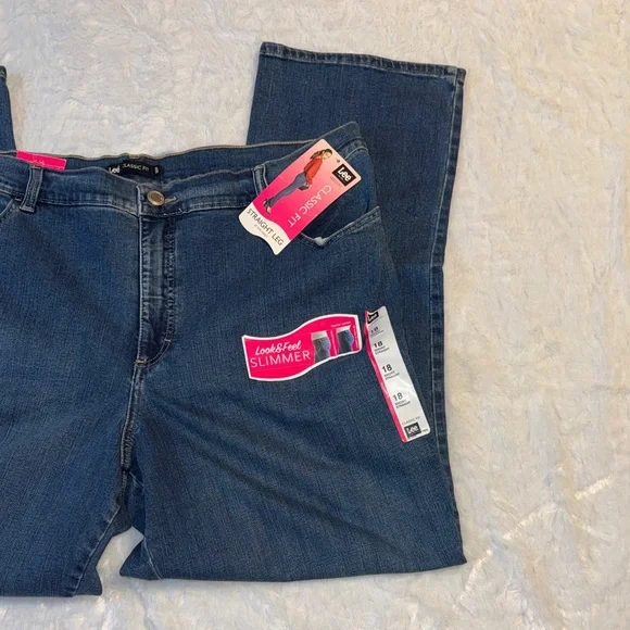 Lee Women's Dark Blue Straight Leg Jeans - Picture 3 of 8